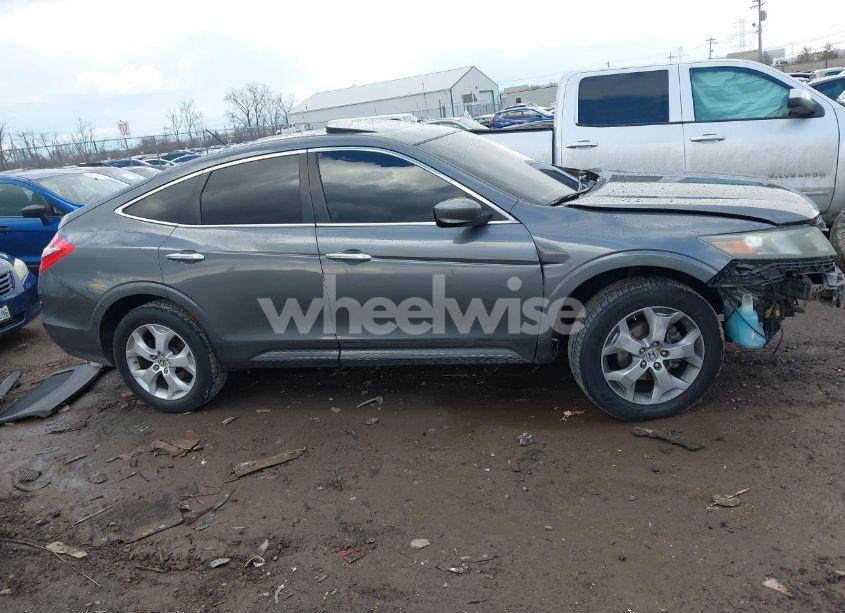 Photo 13 of 2011 Honda Accord CROSSTOUR EX-L (VIN 5J6TF2H53BL002733)