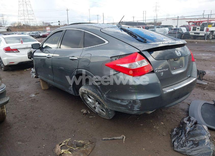 Photo 3 of 2011 Honda Accord CROSSTOUR EX-L (VIN 5J6TF2H53BL002733)