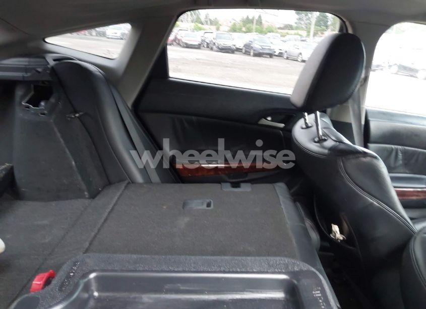 Photo 8 of 2010 Honda Accord CROSSTOUR EX-L (VIN 5J6TF2H54AL000875)