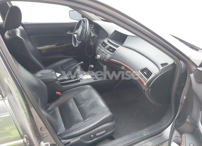 Photo 5 of 2010 Honda Accord CROSSTOUR EX-L (VIN 5J6TF2H54AL013190)