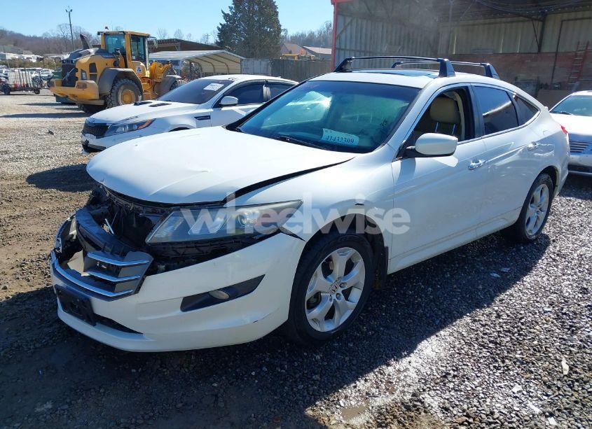 Photo 2 of 2011 Honda Accord CROSSTOUR EX-L (VIN 5J6TF2H55BL005097)