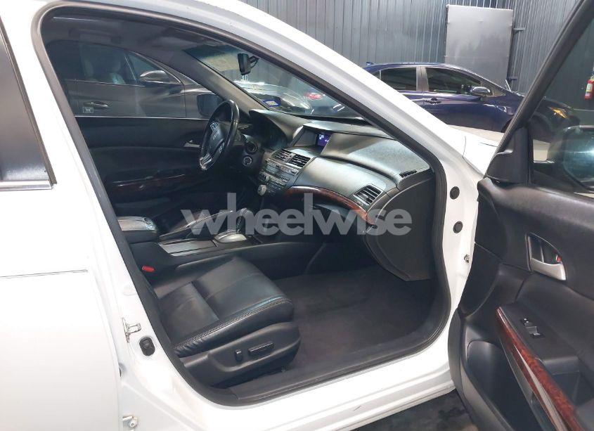 Photo 5 of 2010 Honda Accord CROSSTOUR EX-L (VIN 5J6TF2H56AL003308)