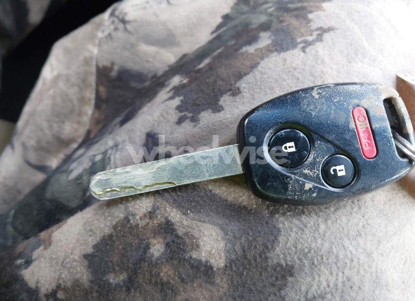 Photo 11 of 2011 Honda Accord CROSSTOUR EX-L (VIN 5J6TF2H56BL006839)