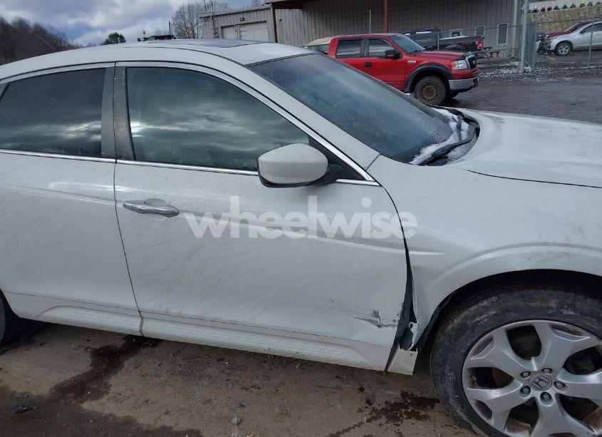 Photo 6 of 2011 Honda Accord CROSSTOUR EX-L (VIN 5J6TF2H56BL006839)