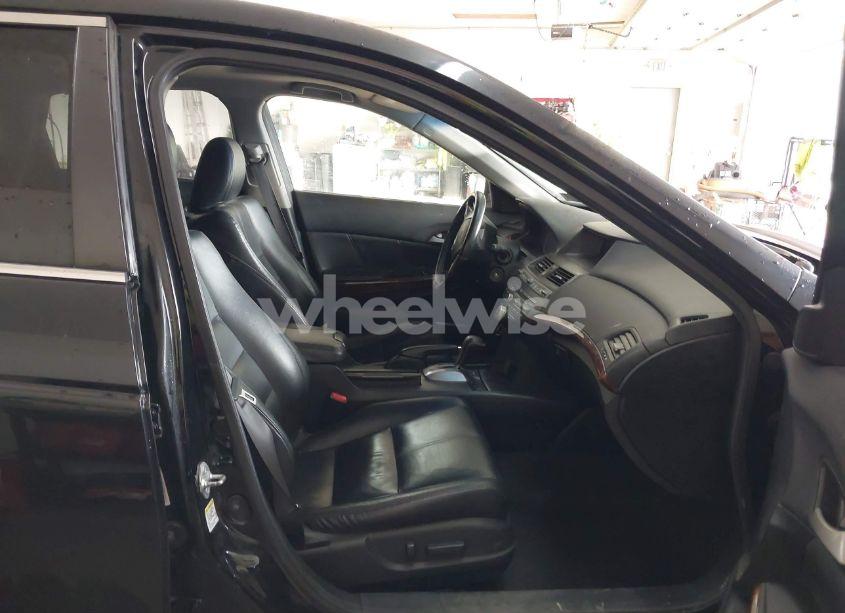 Photo 5 of 2011 Honda Accord CROSSTOUR EX-L (VIN 5J6TF2H57BL001987)