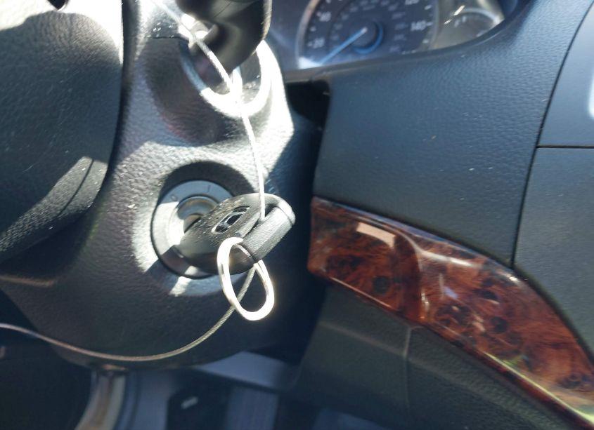 Photo 11 of 2010 Honda Accord CROSSTOUR EX-L (VIN 5J6TF2H58AL010194)