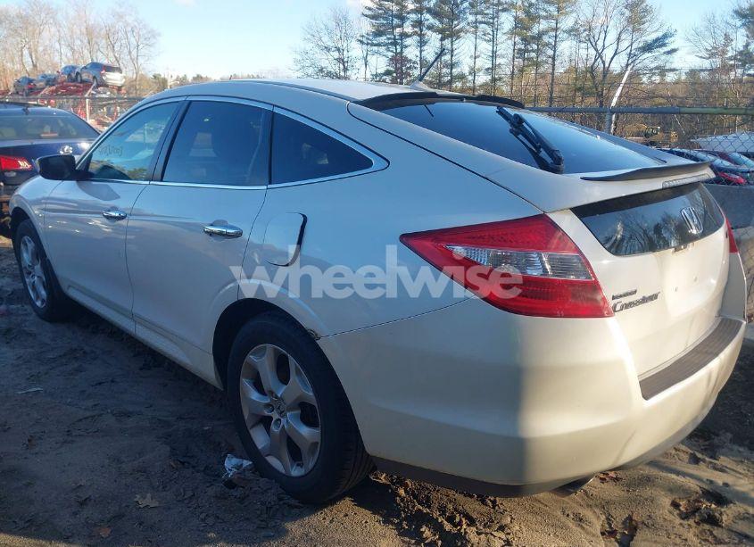 Photo 3 of 2011 Honda Accord CROSSTOUR EX-L (VIN 5J6TF2H58BL002565)