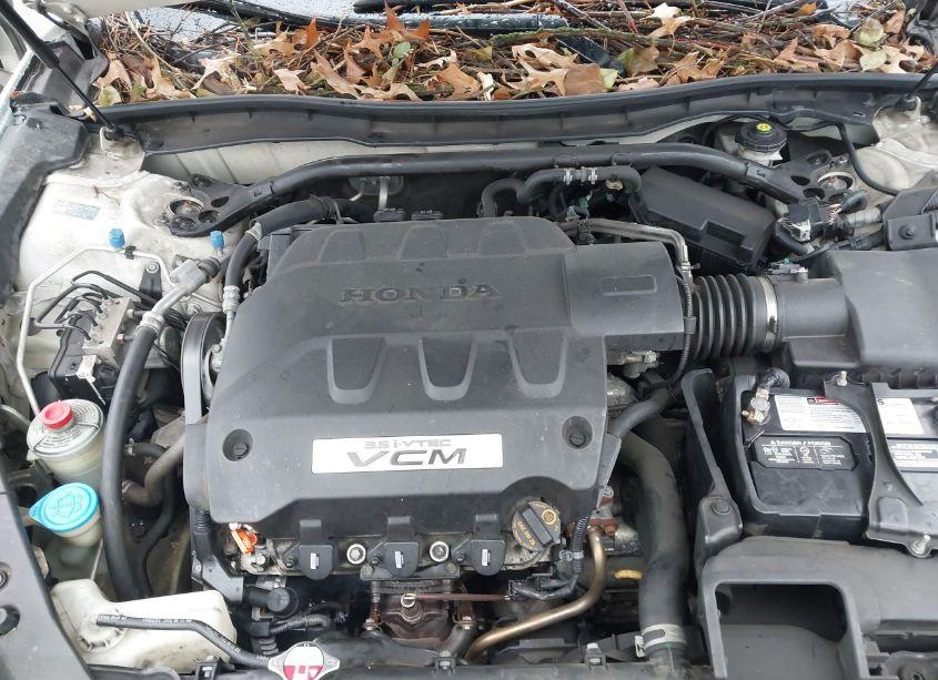 Photo 10 of 2011 Honda Accord CROSSTOUR EX-L (VIN 5J6TF2H59BL006592)