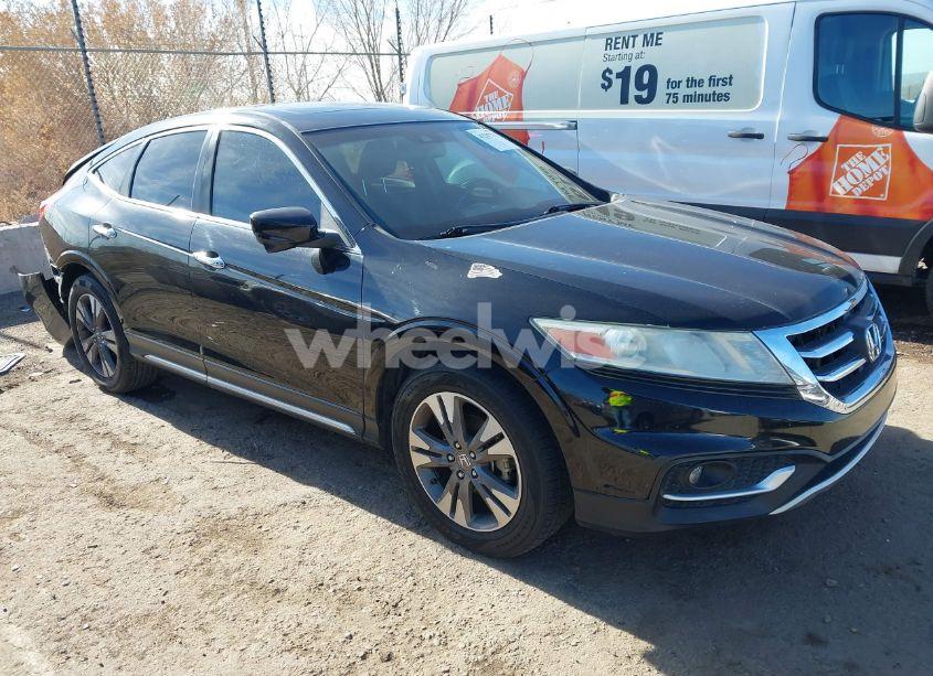 2013 Honda Crosstour EX-L V6 (VIN 5J6TF2H59DL005896) main photo