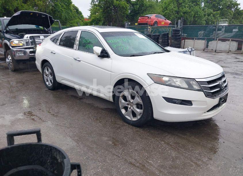 2010 Honda Accord CROSSTOUR EX-L (VIN 5J6TF2H5XAL010875) main photo