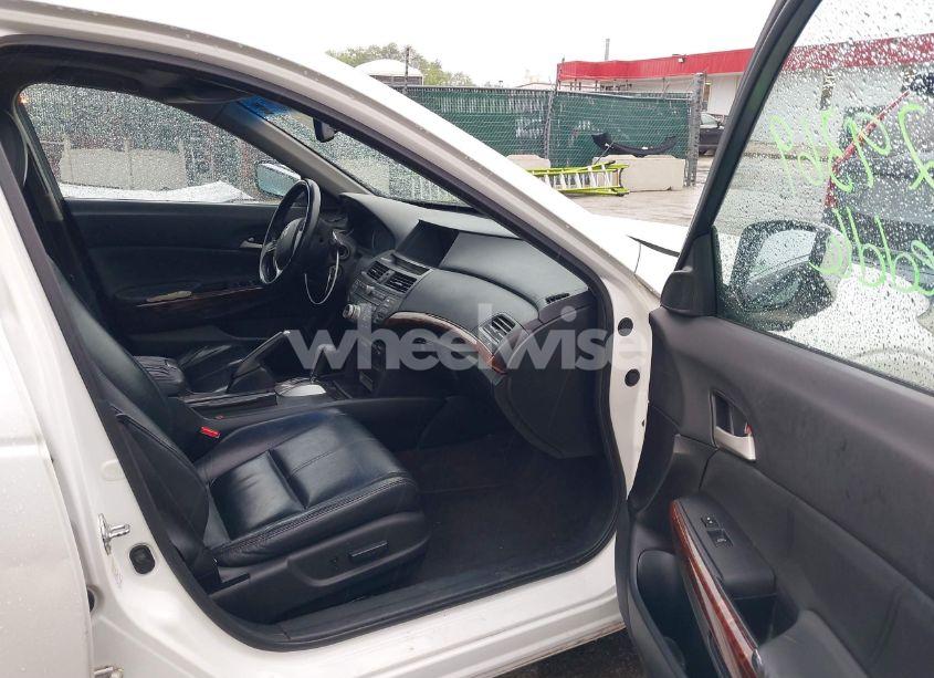 Photo 5 of 2010 Honda Accord CROSSTOUR EX-L (VIN 5J6TF2H5XAL010875)