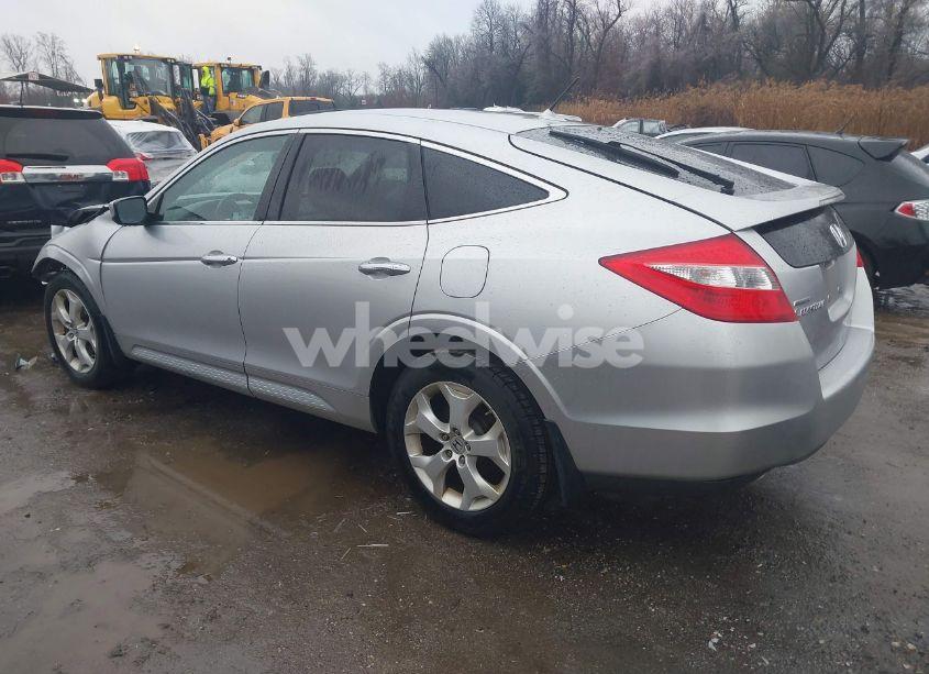 Photo 3 of 2010 Honda Accord CROSSTOUR EX-L (VIN 5J6TF2H5XAL011220)
