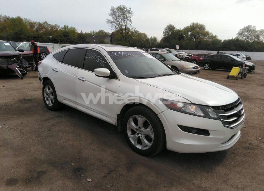 2011 Honda Accord CROSSTOUR EX-L (VIN 5J6TF2H5XBL006553) main photo