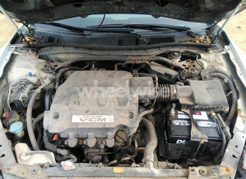 Photo 10 of 2011 Honda Accord CROSSTOUR EX-L (VIN 5J6TF2H5XBL006553)