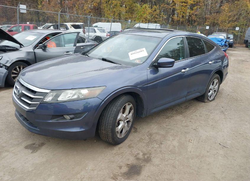Photo 2 of 2012 Honda Crosstour EX-L (VIN 5J6TF2H5XCL006697)