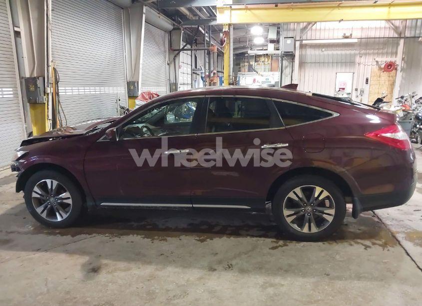 Photo 15 of 2014 Honda Crosstour EX-L V6 (VIN 5J6TF2H5XEL002989)