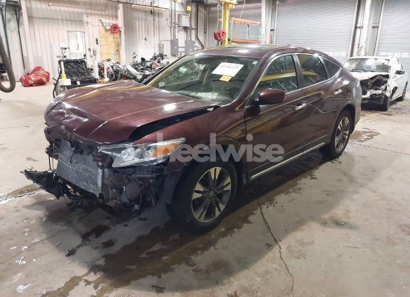 Photo 2 of 2014 Honda Crosstour EX-L V6 (VIN 5J6TF2H5XEL002989)