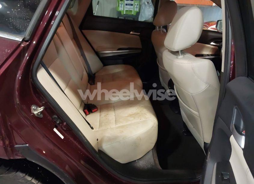 Photo 8 of 2014 Honda Crosstour EX-L V6 (VIN 5J6TF2H5XEL002989)