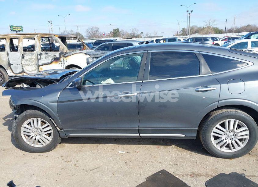 Photo 15 of 2013 Honda Crosstour EX-L (VIN 5J6TF3H56DL001519)
