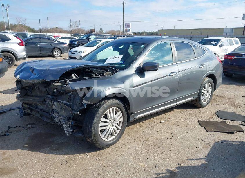 Photo 2 of 2013 Honda Crosstour EX-L (VIN 5J6TF3H56DL001519)