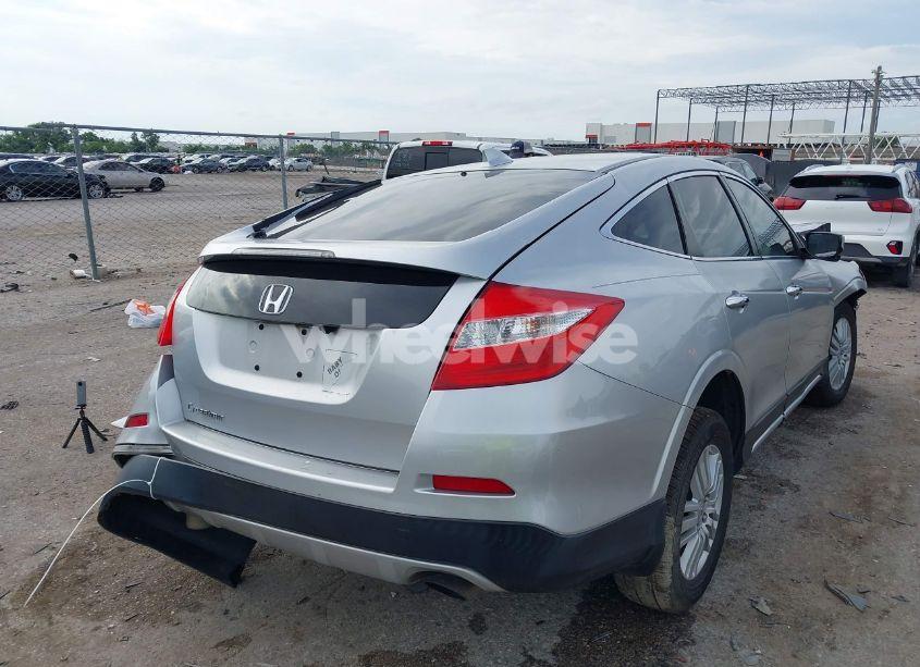 Photo 4 of 2014 Honda Crosstour EX-L (VIN 5J6TF3H58EL000616)