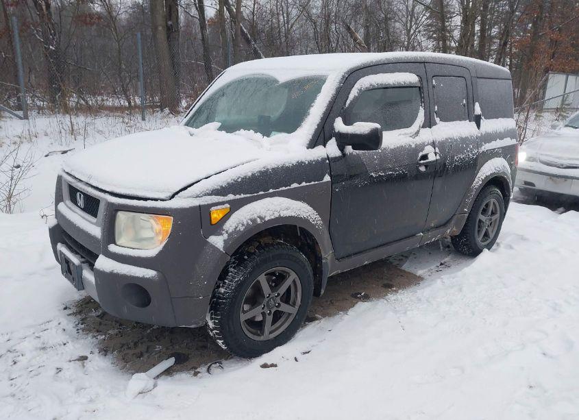 Photo 2 of 2003 Honda Element EX (VIN 5J6YH17503L011872)