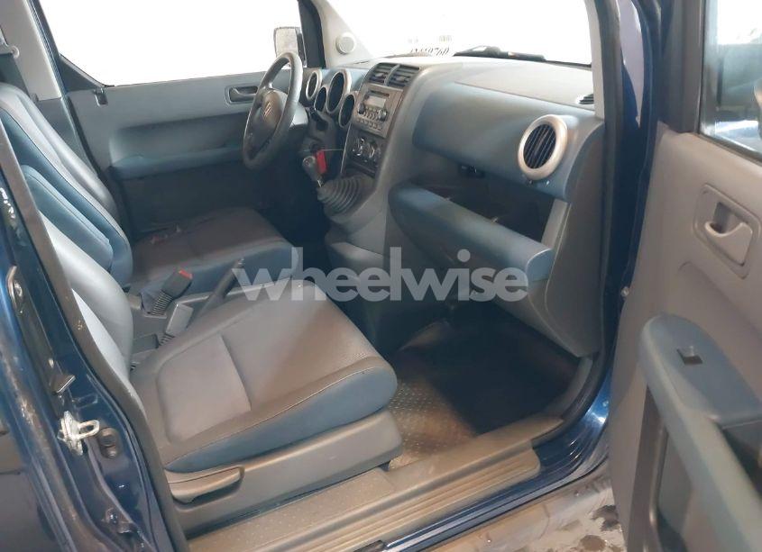 Photo 5 of 2003 Honda Element EX (VIN 5J6YH175X3L001995)