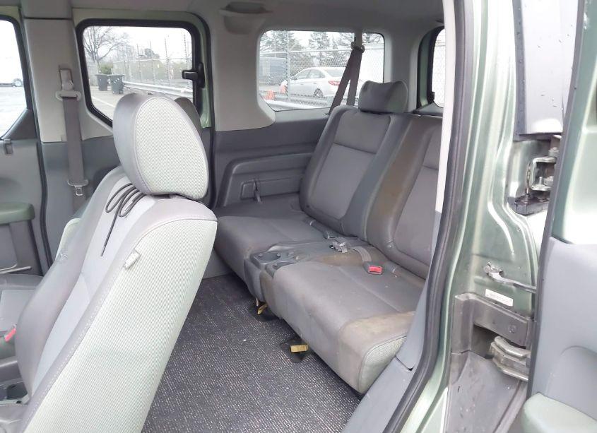 Photo 8 of 2004 Honda Element EX (VIN 5J6YH17684L006946)