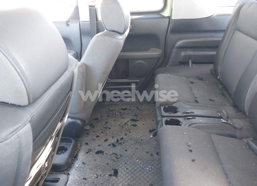 Photo 8 of 2006 Honda Element EX-P (VIN 5J6YH177X6L013361)