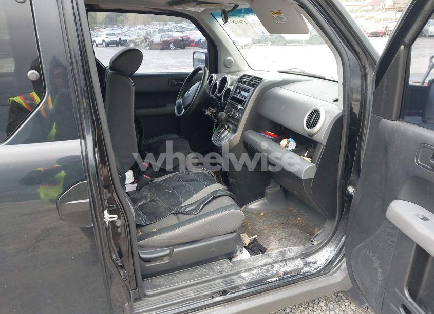 Photo 5 of 2003 Honda Element DX (VIN 5J6YH182X3L001273)