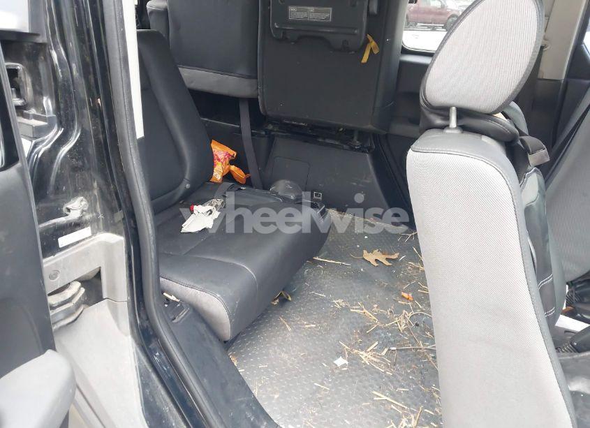 Photo 8 of 2003 Honda Element DX (VIN 5J6YH182X3L001273)