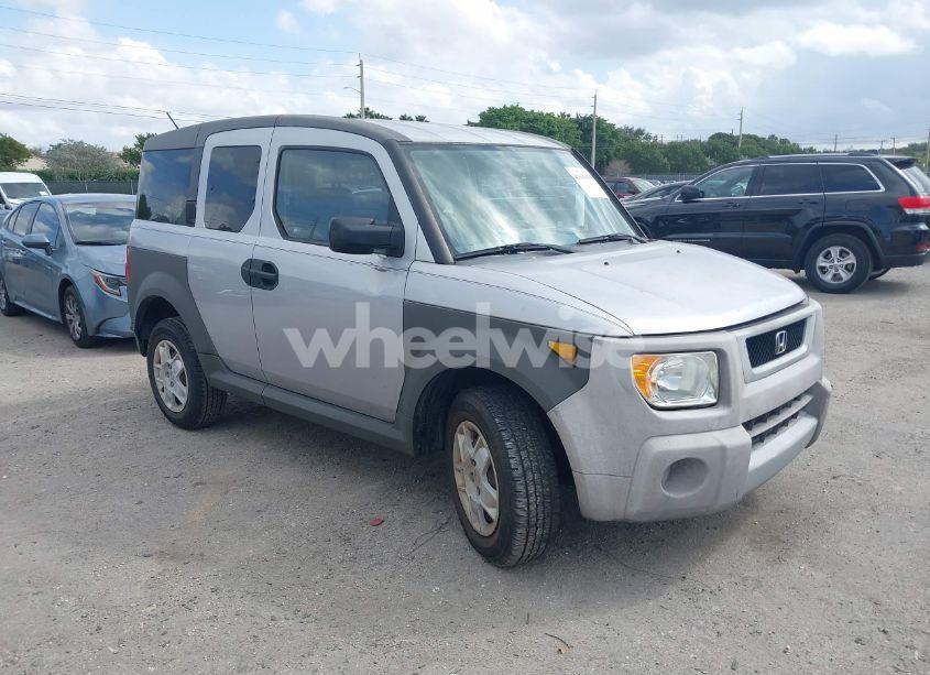 2005 Honda Element LX (VIN 5J6YH18315L008219) main photo