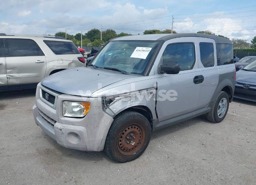 Photo 2 of 2005 Honda Element LX (VIN 5J6YH18315L008219)