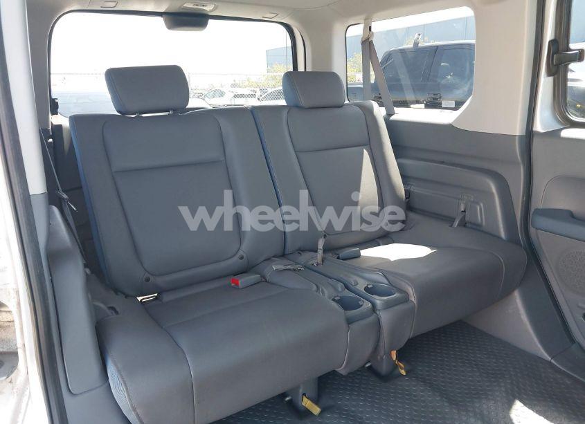 Photo 8 of 2005 Honda Element LX (VIN 5J6YH18335L004267)