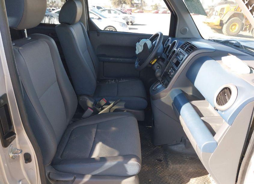 Photo 5 of 2006 Honda Element LX (VIN 5J6YH18346L007177)