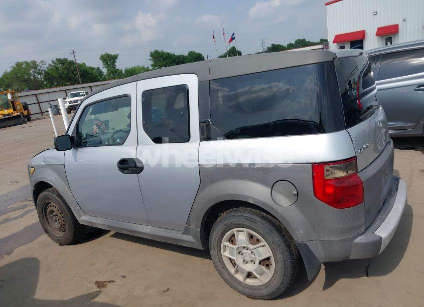 Photo 14 of 2005 Honda Element LX (VIN 5J6YH18355L006179)