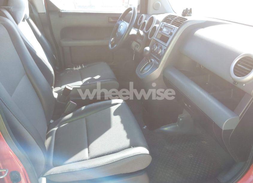 Photo 5 of 2004 Honda Element LX (VIN 5J6YH18374L013987)