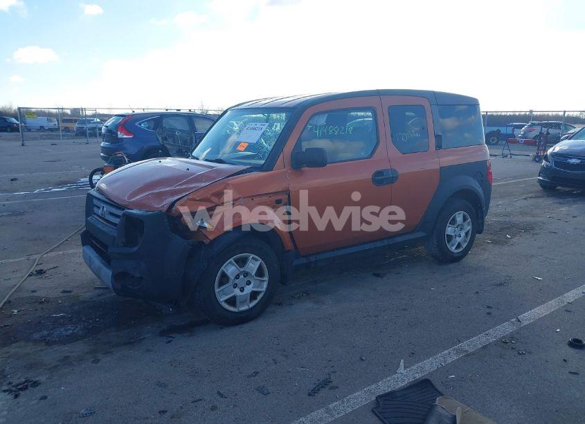 Photo 2 of 2008 Honda Element LX (VIN 5J6YH183X8L013438)