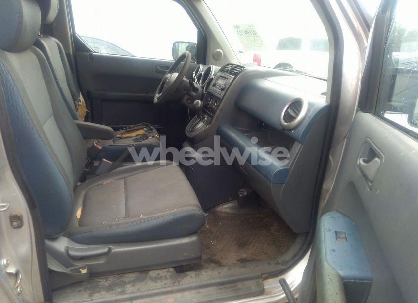 Photo 5 of 2003 Honda Element EX (VIN 5J6YH18523L007806)
