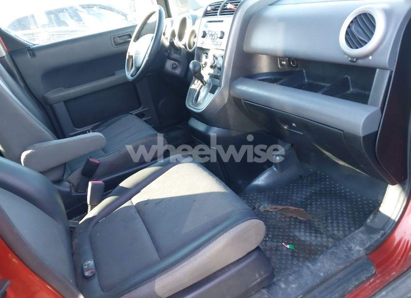 Photo 5 of 2004 Honda Element (VIN 5J6YH18574L012386)