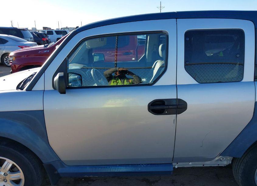 Photo 14 of 2006 Honda Element EX (VIN 5J6YH18606L016159)