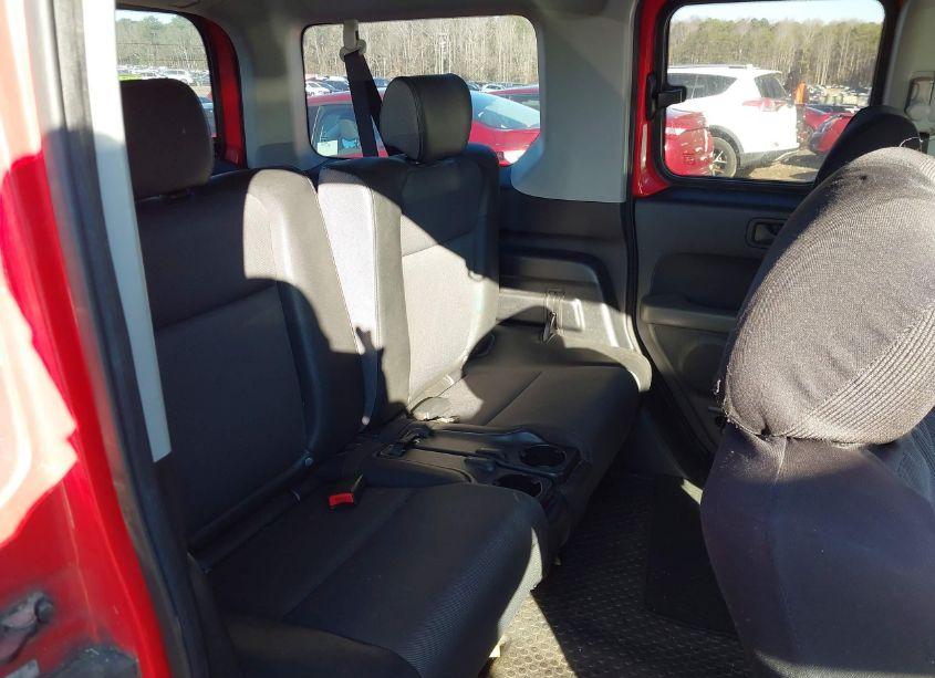 Photo 8 of 2005 Honda Element EX (VIN 5J6YH18635L001931)