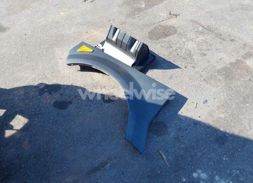 Photo 12 of 2005 Honda Element EX (VIN 5J6YH18635L006448)