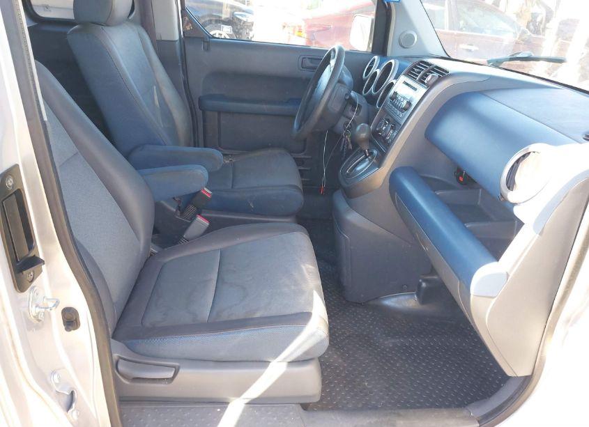 Photo 5 of 2005 Honda Element EX (VIN 5J6YH18655L003485)