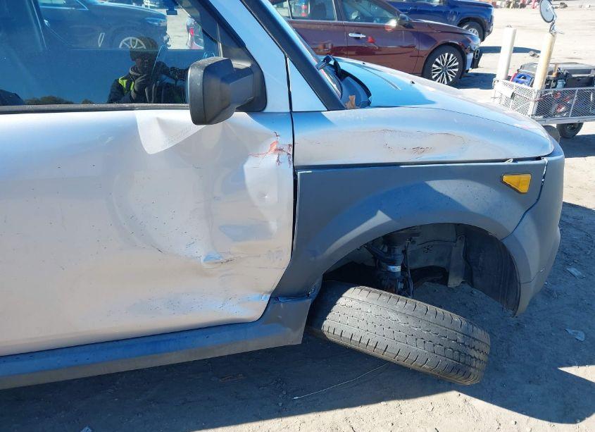 Photo 6 of 2005 Honda Element EX (VIN 5J6YH18655L003485)