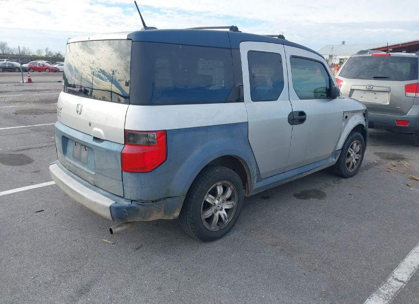 Photo 4 of 2006 Honda Element EX (VIN 5J6YH18676L016188)