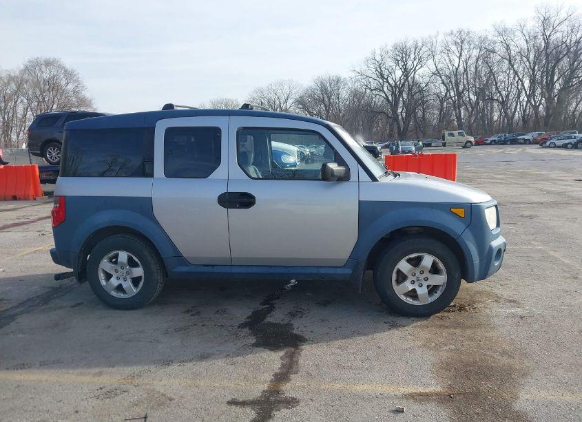 Photo 13 of 2005 Honda Element EX (VIN 5J6YH18695L012254)