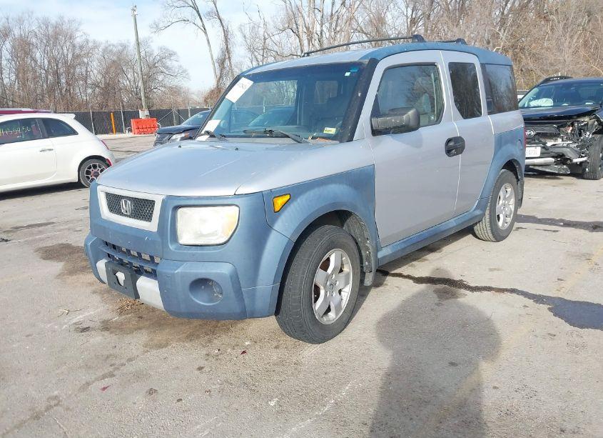 Photo 2 of 2005 Honda Element EX (VIN 5J6YH18695L012254)