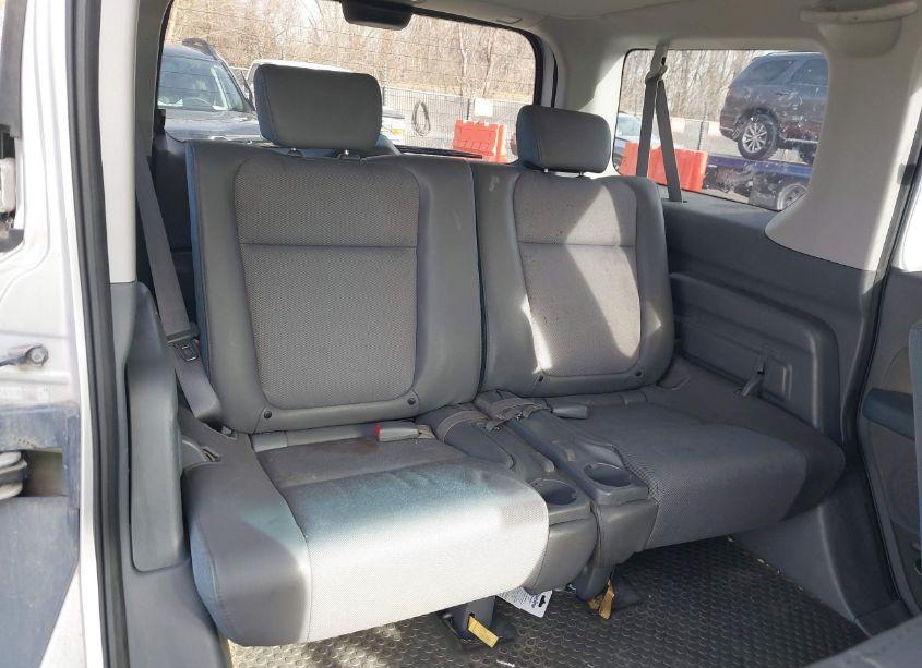 Photo 8 of 2005 Honda Element EX (VIN 5J6YH18695L012254)