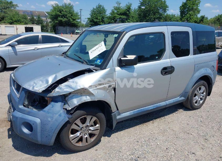 Photo 2 of 2006 Honda Element EX (VIN 5J6YH18696L001448)